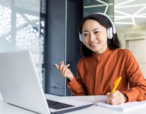 https___elements.envato.com_young-asiab-businesswoman-with-headphones-listenin-PD3TLRC (2)